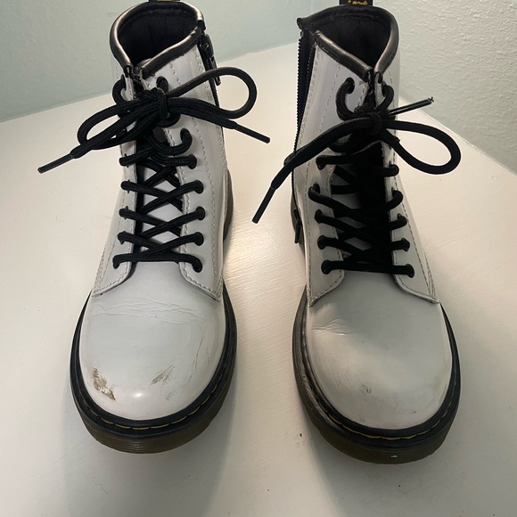 Dr. Martens White Boots with Black Laces. Kids Size 2 - Picture 1 of 4